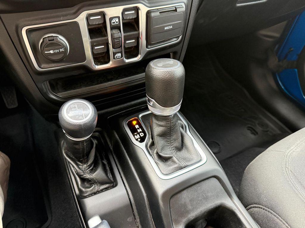 used 2022 Jeep Wrangler Unlimited car, priced at $39,989