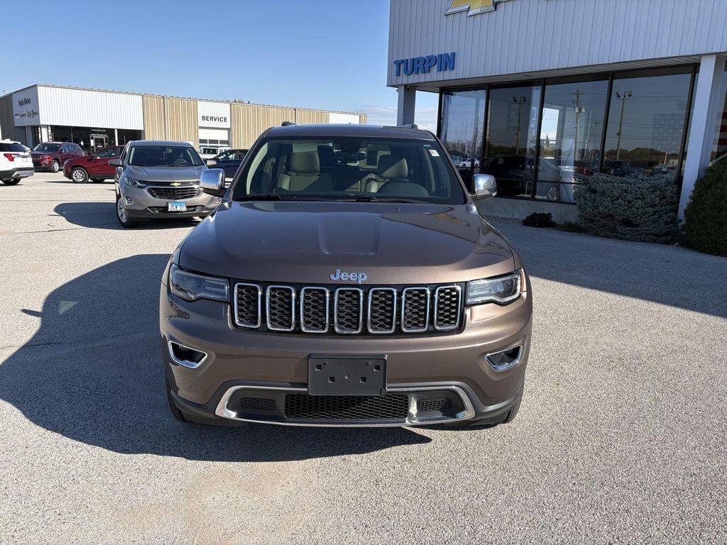 used 2017 Jeep Grand Cherokee car, priced at $15,289