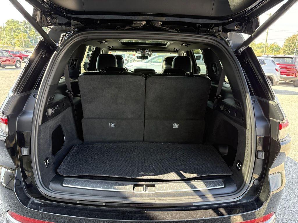 used 2023 Jeep Grand Cherokee L car, priced at $45,989