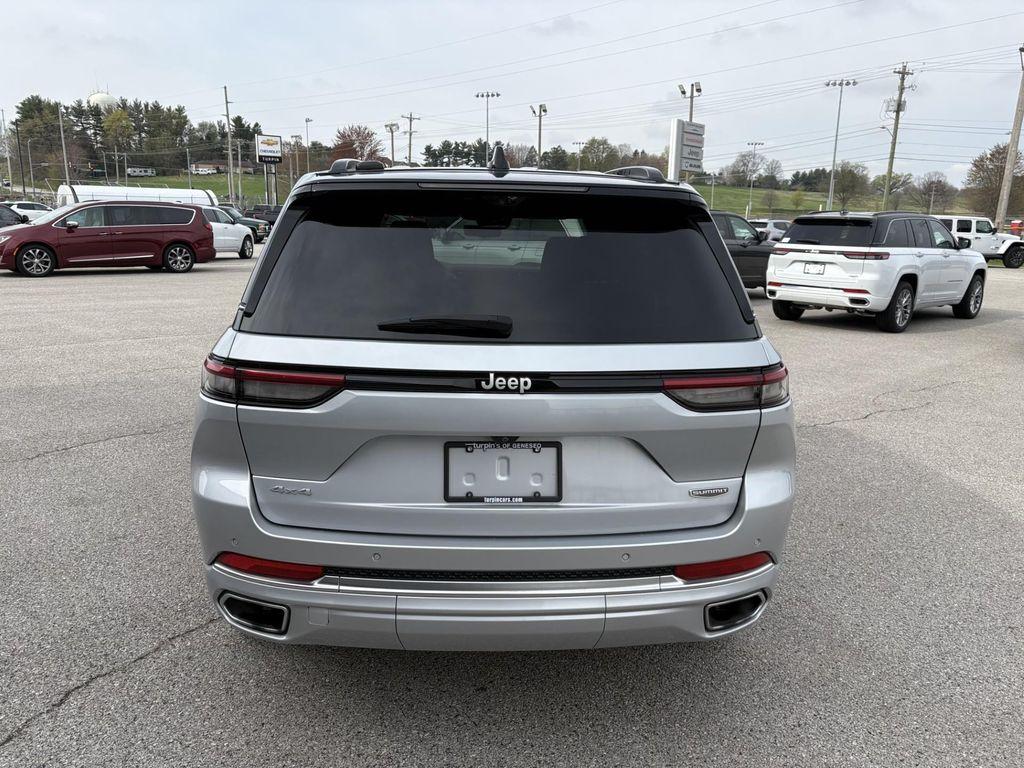 used 2024 Jeep Grand Cherokee car, priced at $53,289
