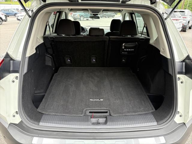 used 2023 Nissan Rogue car, priced at $25,689