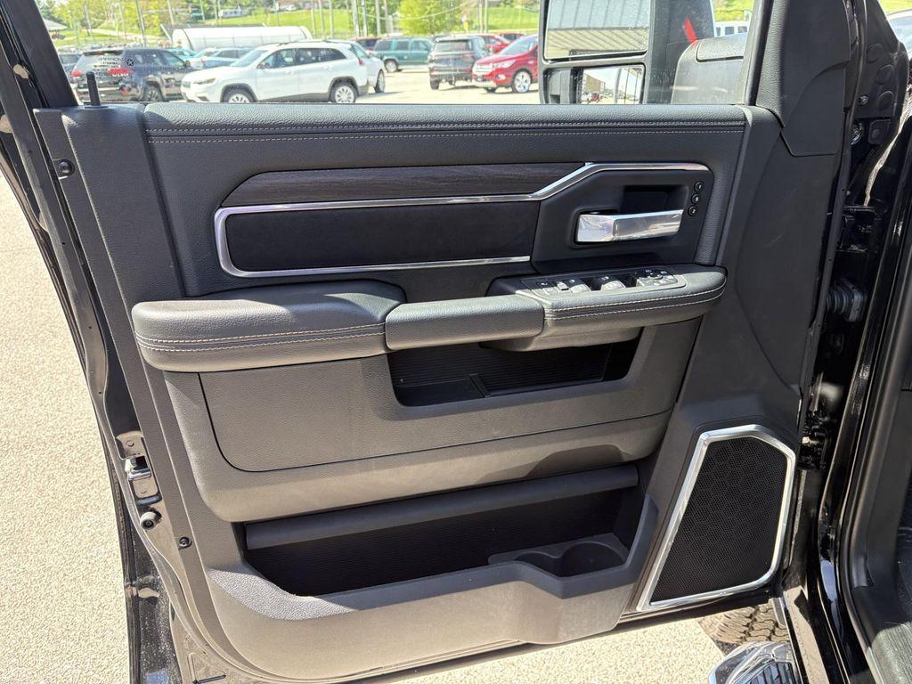 new 2025 Ram 2500 car, priced at $75,769