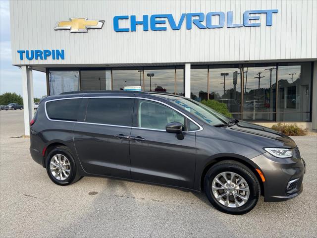 used 2022 Chrysler Pacifica car, priced at $33,989