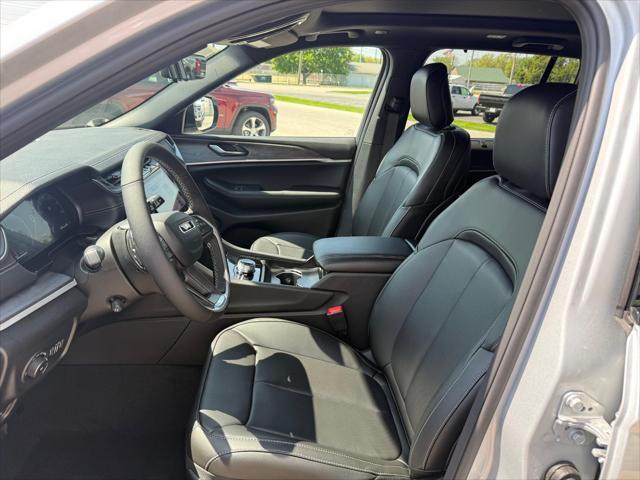 new 2025 Jeep Grand Cherokee car, priced at $51,259