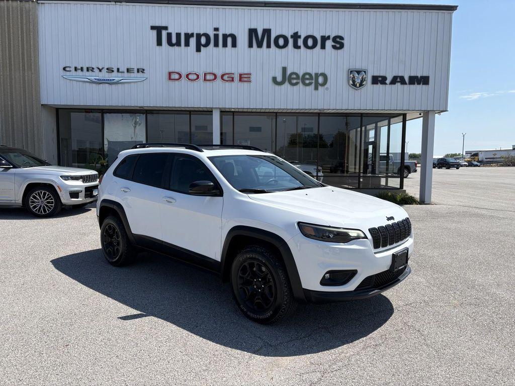 used 2022 Jeep Cherokee car, priced at $25,779