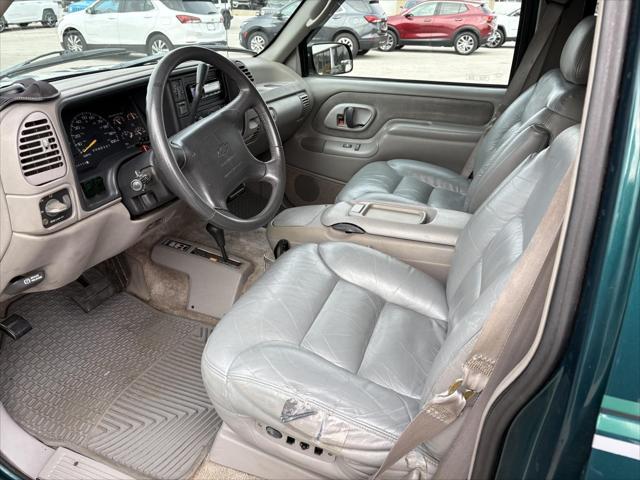 used 1995 Chevrolet Tahoe car, priced at $8,498
