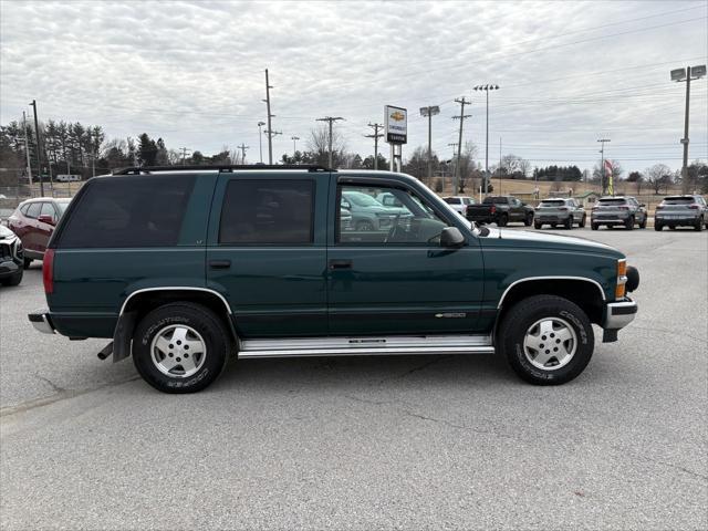 used 1995 Chevrolet Tahoe car, priced at $8,498