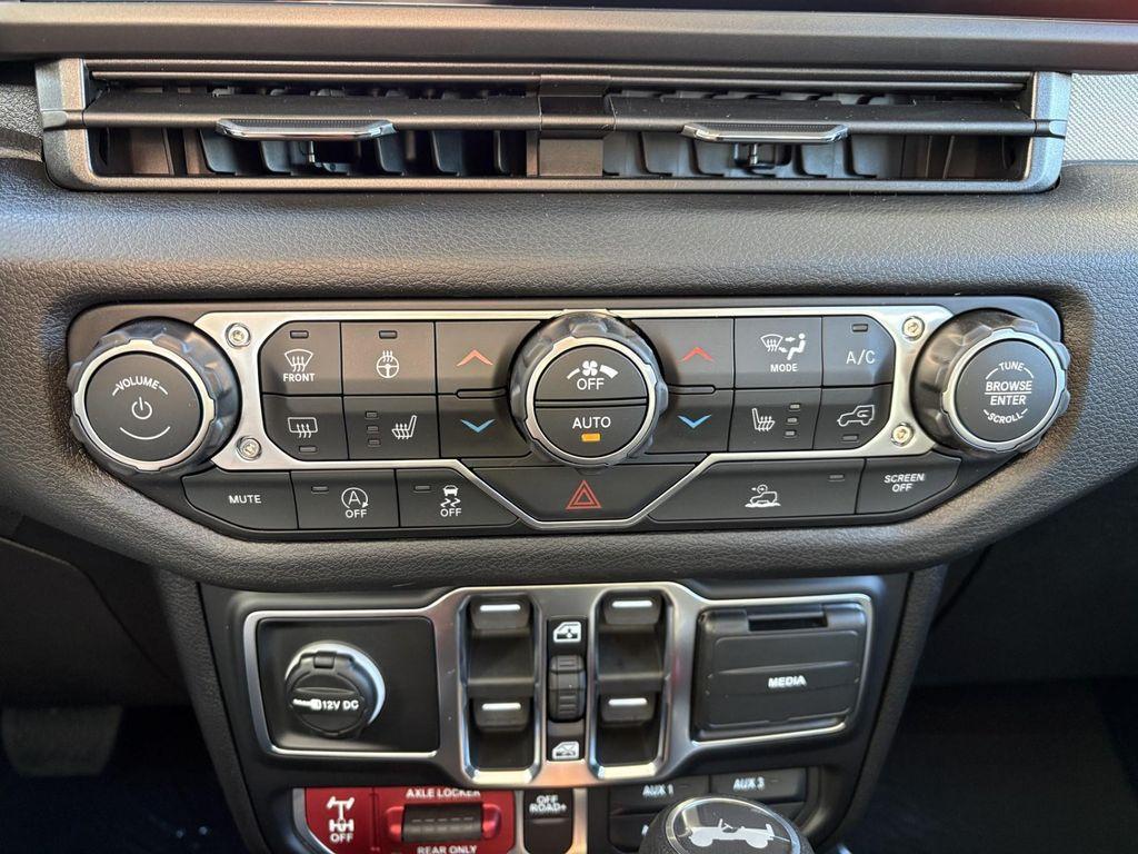 new 2026 Jeep Wrangler car, priced at $49,858