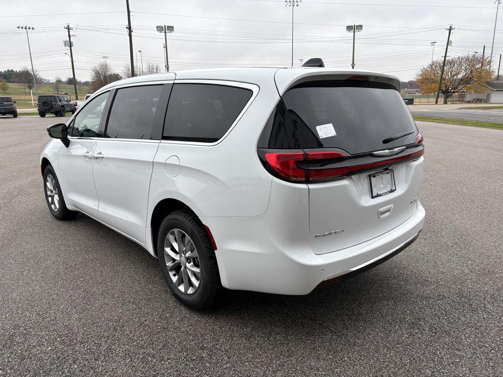new 2026 Chrysler Pacifica car, priced at $50,894