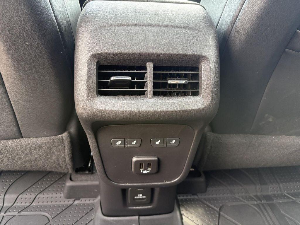used 2022 Chevrolet Equinox car, priced at $27,989