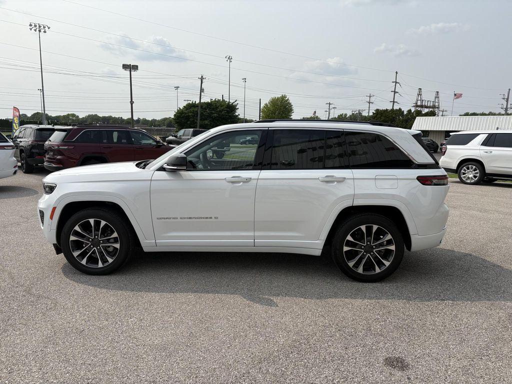 used 2023 Jeep Grand Cherokee car, priced at $44,979