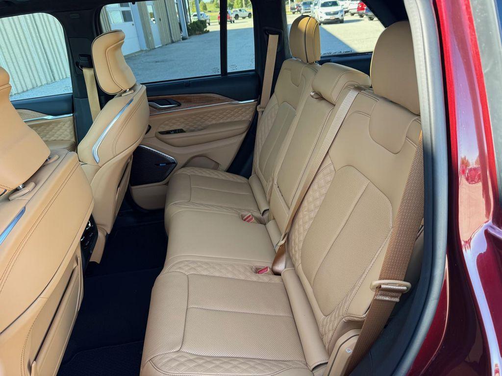 used 2024 Jeep Grand Cherokee car, priced at $52,489