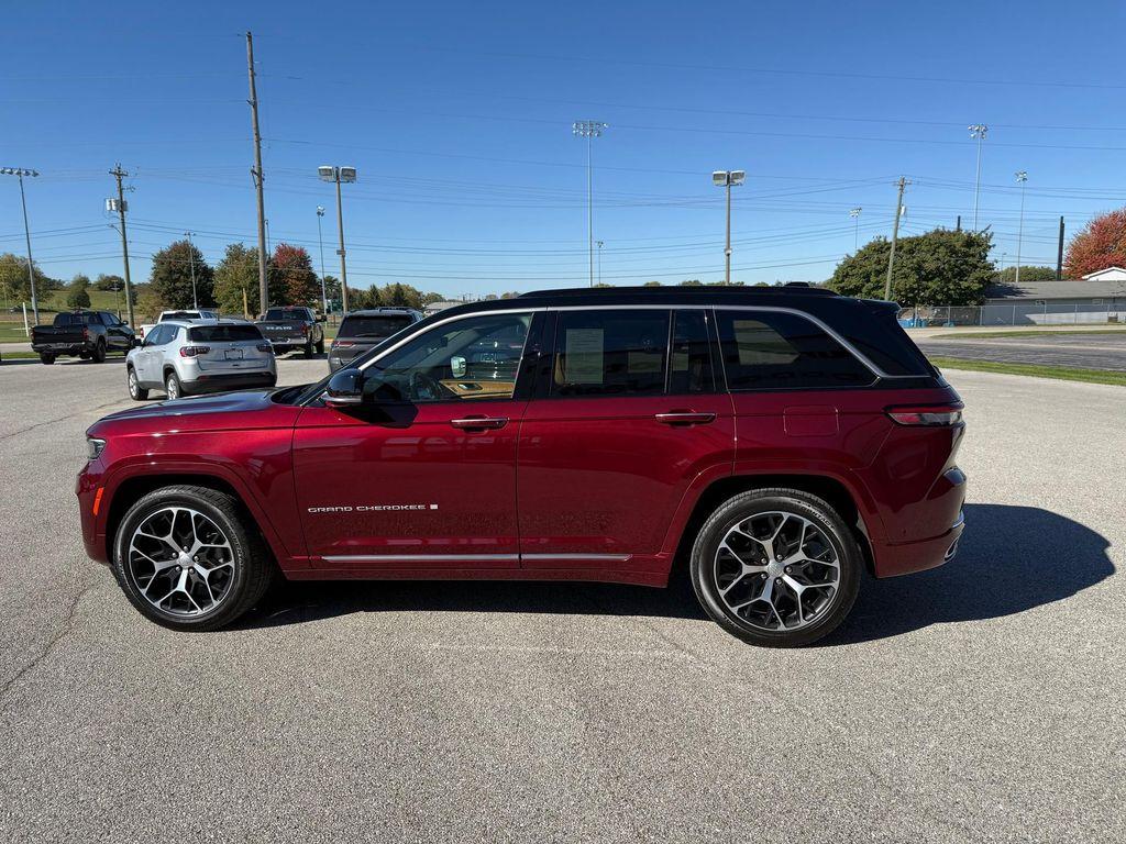 used 2024 Jeep Grand Cherokee car, priced at $52,489