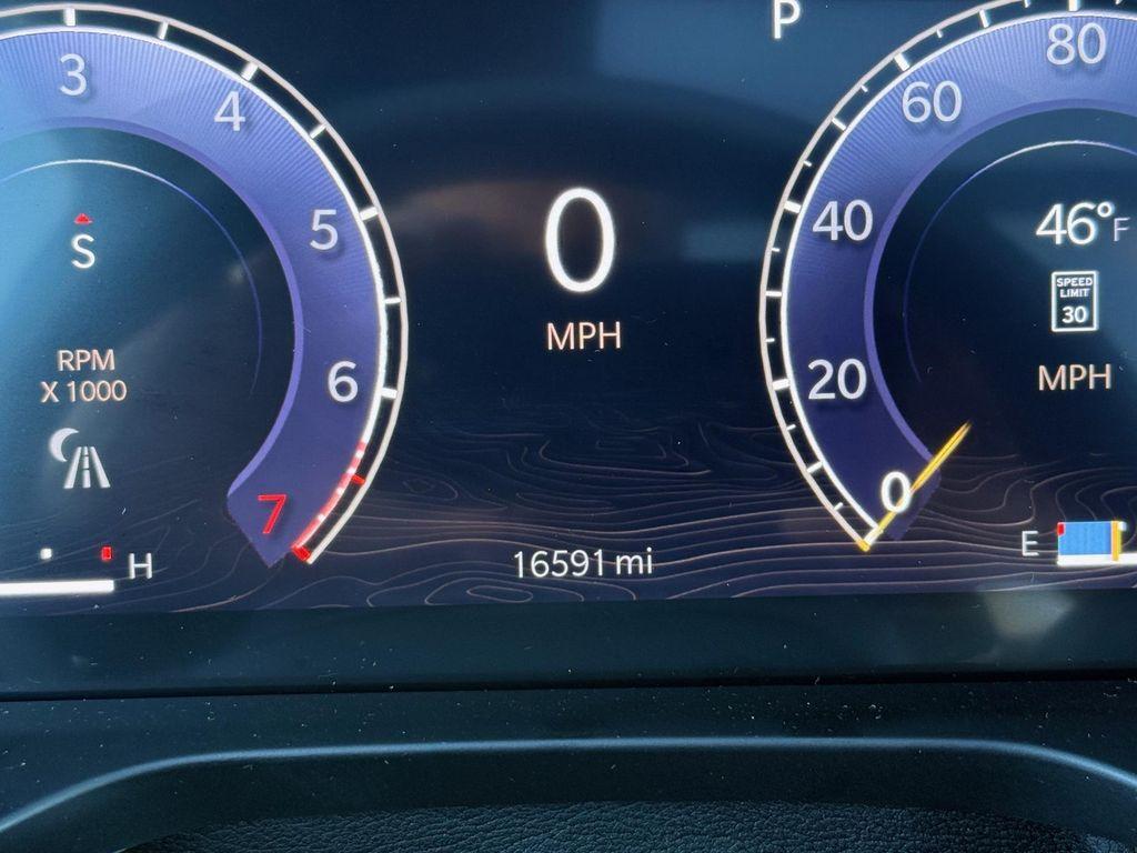 used 2024 Jeep Grand Cherokee car, priced at $52,489