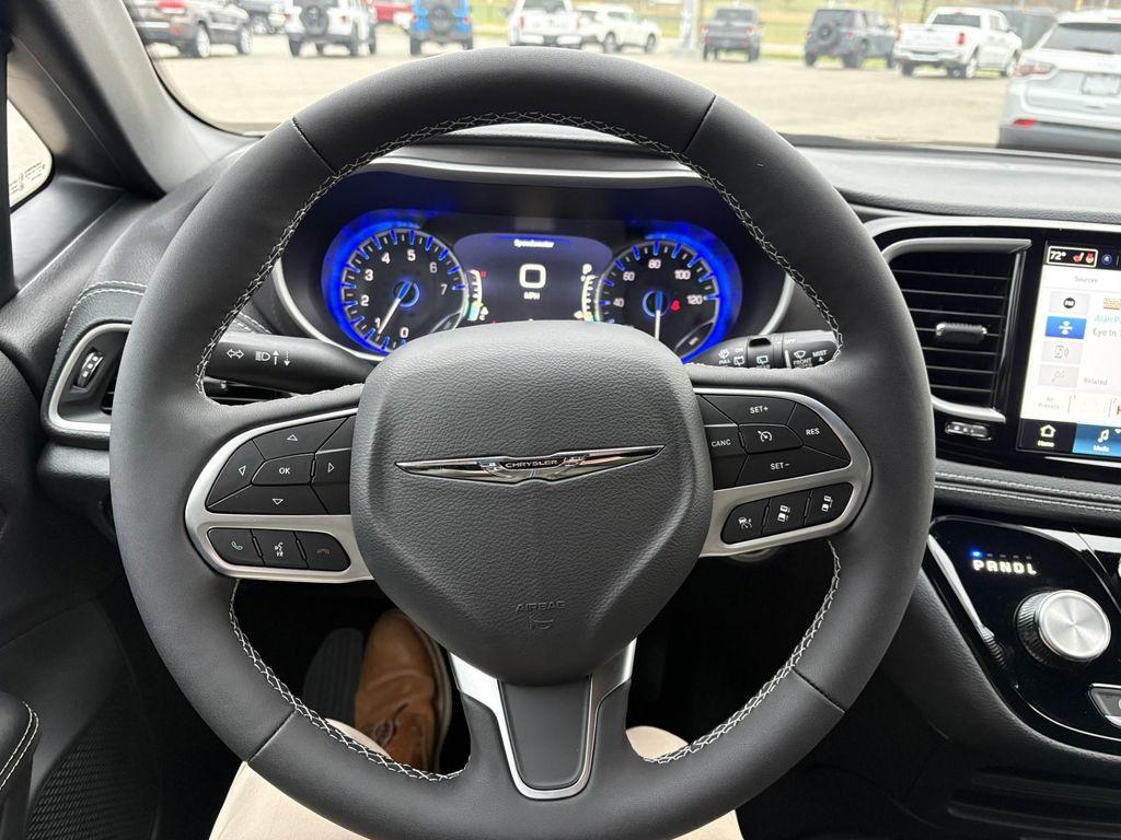 new 2026 Chrysler Pacifica car, priced at $46,399