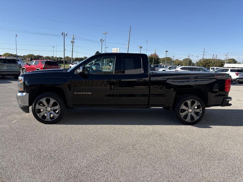 used 2018 Chevrolet Silverado 1500 car, priced at $22,989