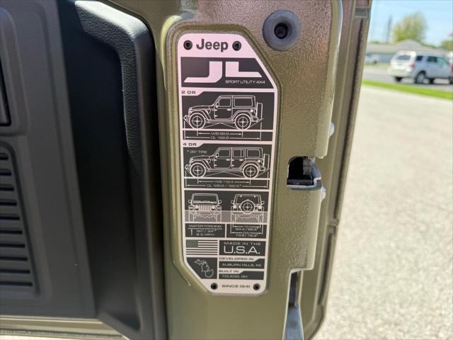 new 2025 Jeep Wrangler car, priced at $36,186