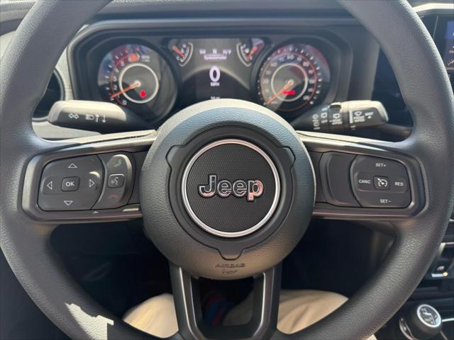 new 2025 Jeep Wrangler car, priced at $36,186