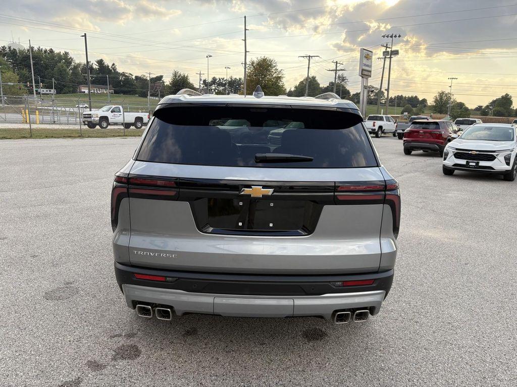 new 2026 Chevrolet Traverse car, priced at $45,773