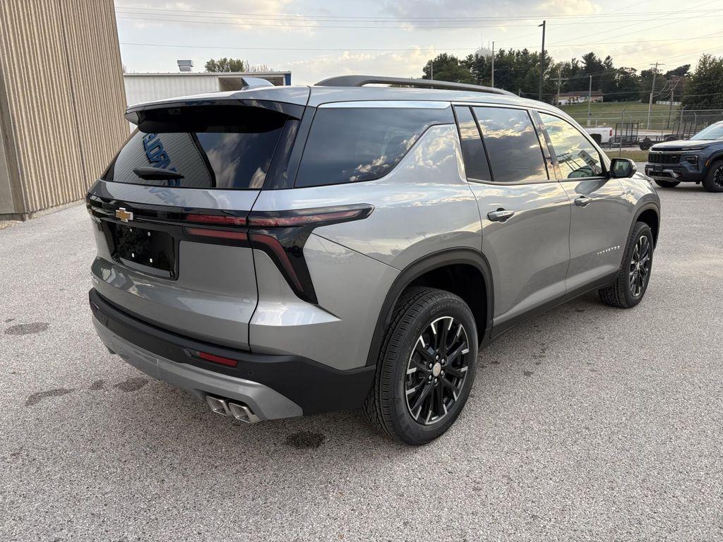 new 2026 Chevrolet Traverse car, priced at $45,773