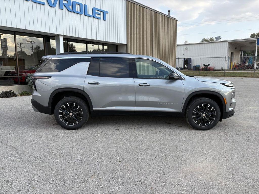 new 2026 Chevrolet Traverse car, priced at $45,773