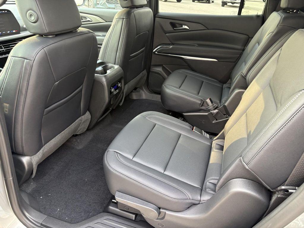 new 2026 Chevrolet Traverse car, priced at $45,773