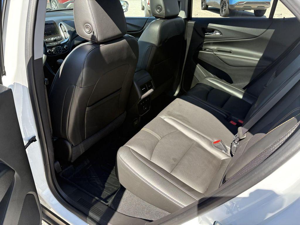 used 2022 Chevrolet Equinox car, priced at $26,569