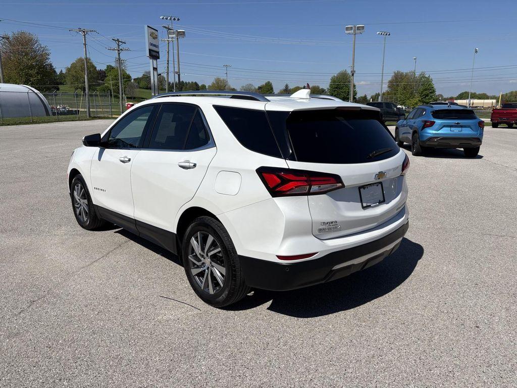 used 2022 Chevrolet Equinox car, priced at $26,569