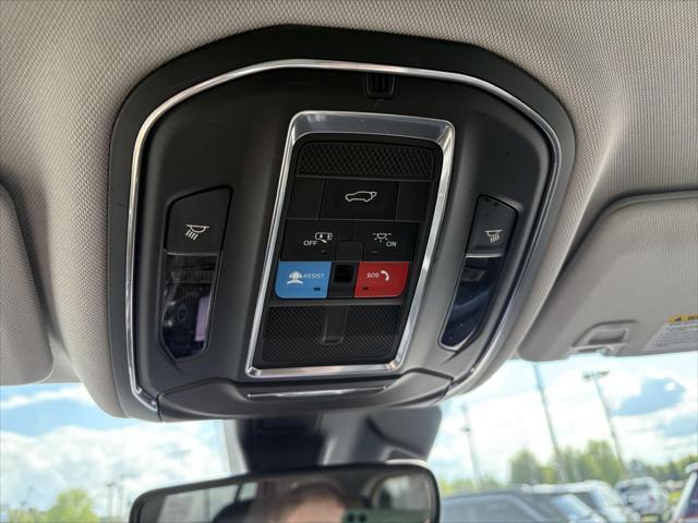 used 2023 Jeep Grand Cherokee car, priced at $36,689