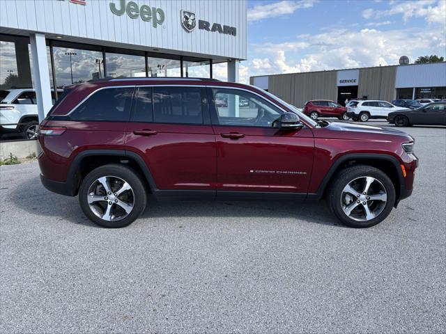 used 2023 Jeep Grand Cherokee car, priced at $36,689