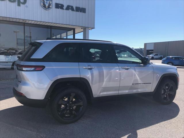 new 2025 Jeep Grand Cherokee car, priced at $53,496