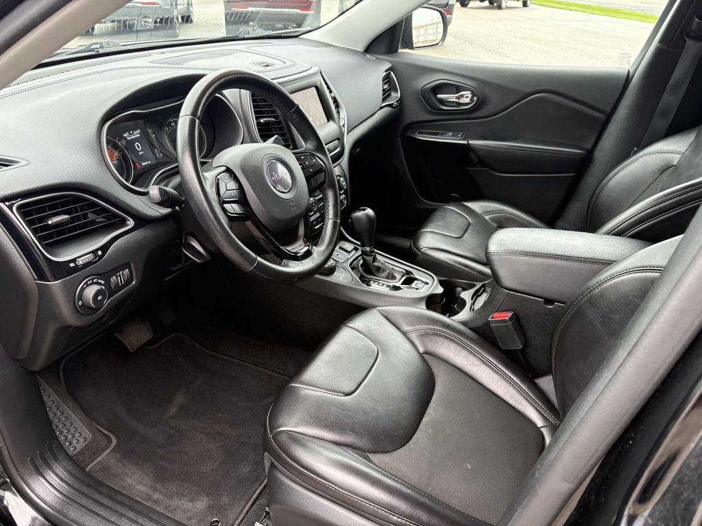 used 2021 Jeep Cherokee car, priced at $21,989