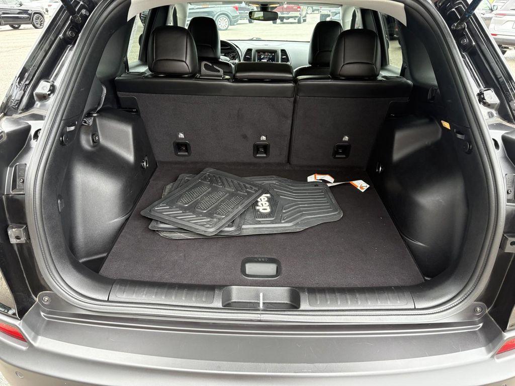 used 2021 Jeep Cherokee car, priced at $21,989