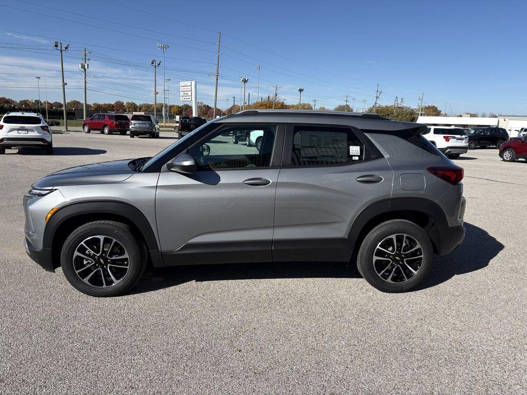 new 2026 Chevrolet TrailBlazer car, priced at $27,544