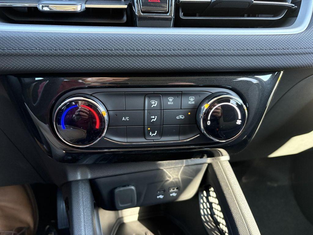 new 2026 Chevrolet TrailBlazer car, priced at $27,544