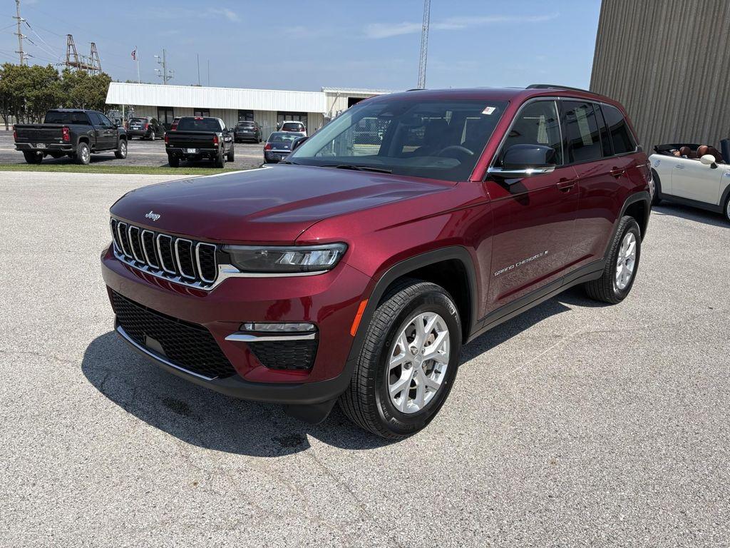 used 2023 Jeep Grand Cherokee car, priced at $37,989