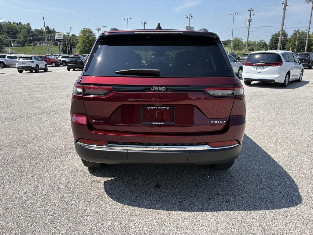 used 2023 Jeep Grand Cherokee car, priced at $37,989