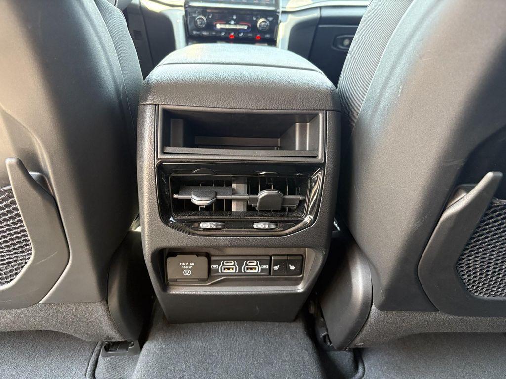 used 2023 Jeep Grand Cherokee car, priced at $37,989