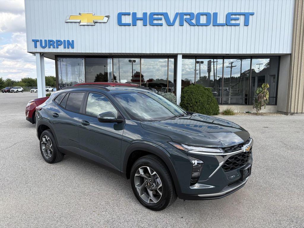 new 2026 Chevrolet Trax car, priced at $25,090