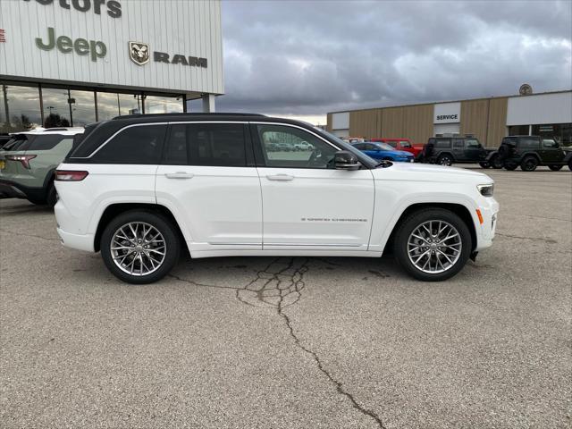 new 2025 Jeep Grand Cherokee car, priced at $58,098