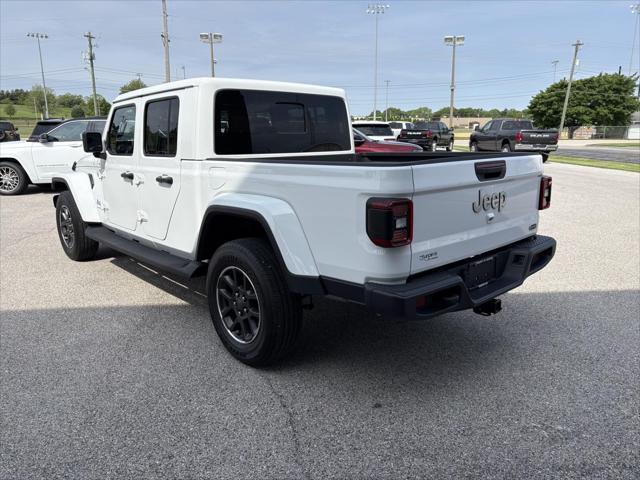 used 2022 Jeep Gladiator car, priced at $33,689