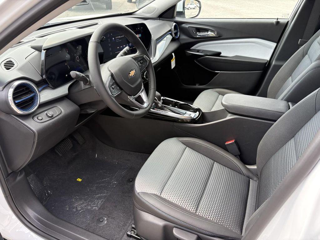 new 2026 Chevrolet Trax car, priced at $25,090