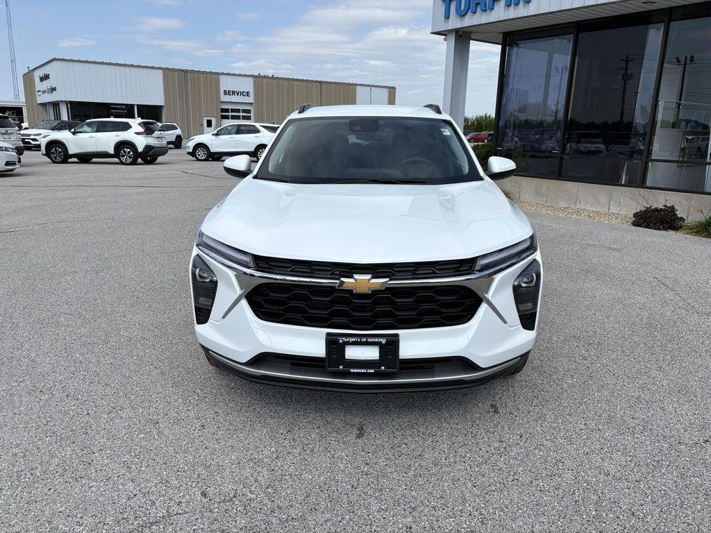 new 2026 Chevrolet Trax car, priced at $25,090
