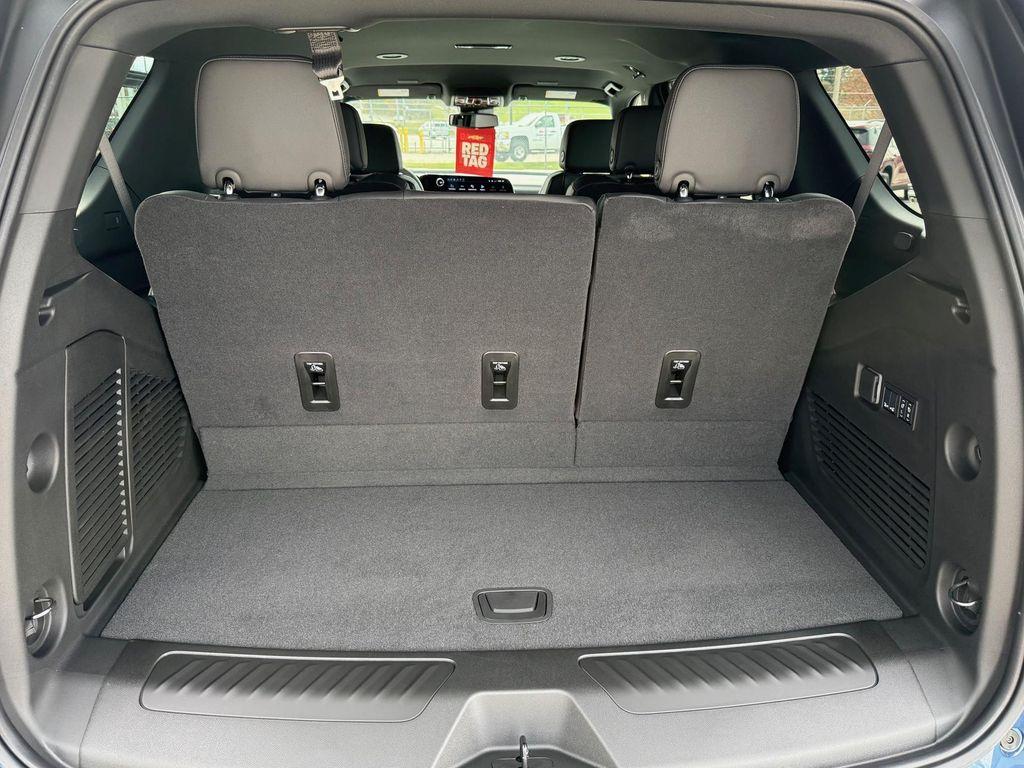 new 2026 Chevrolet Tahoe car, priced at $70,800