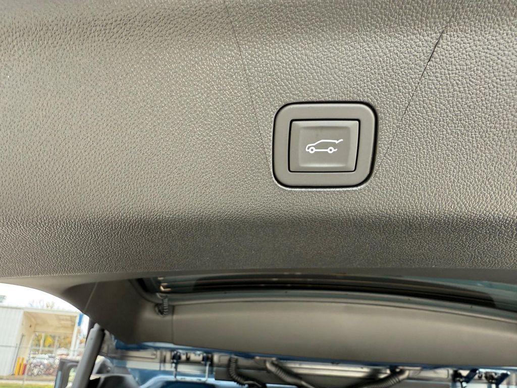 new 2026 Chevrolet Tahoe car, priced at $70,800