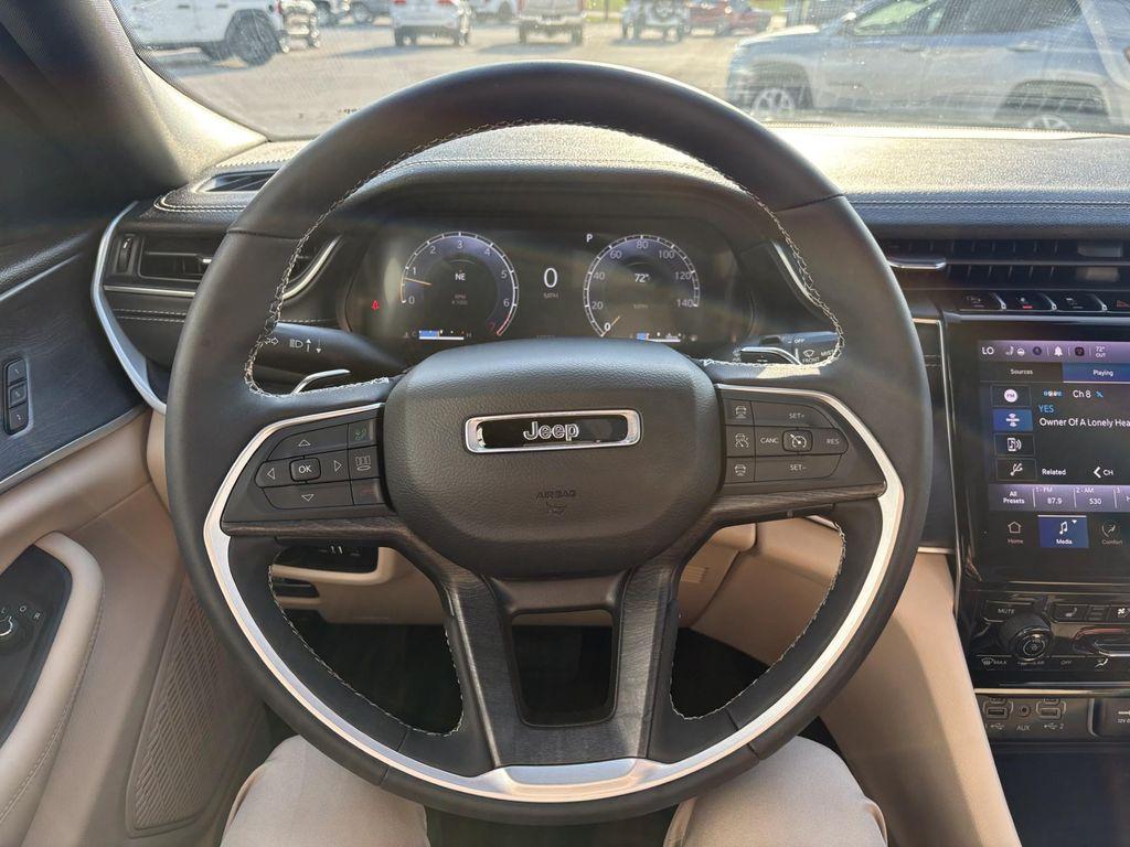 used 2024 Jeep Grand Cherokee car, priced at $39,989