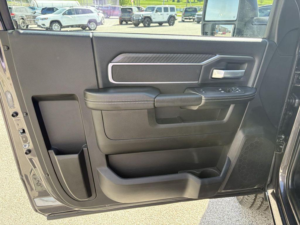 new 2025 Ram 2500 car, priced at $53,987