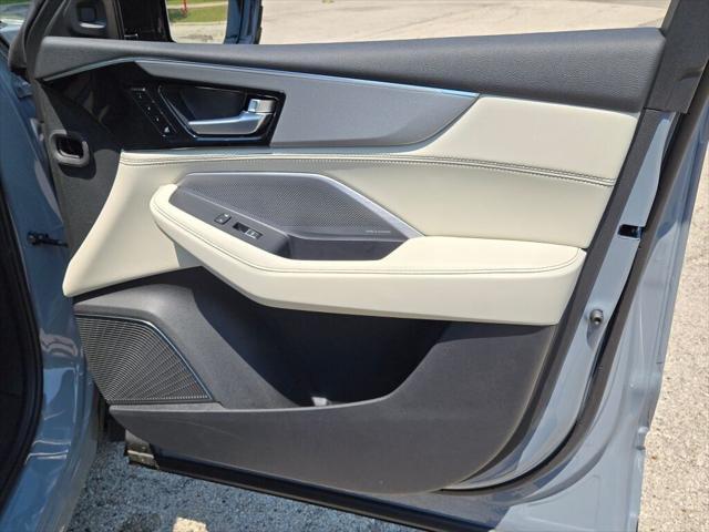 new 2026 Acura MDX car, priced at $70,850