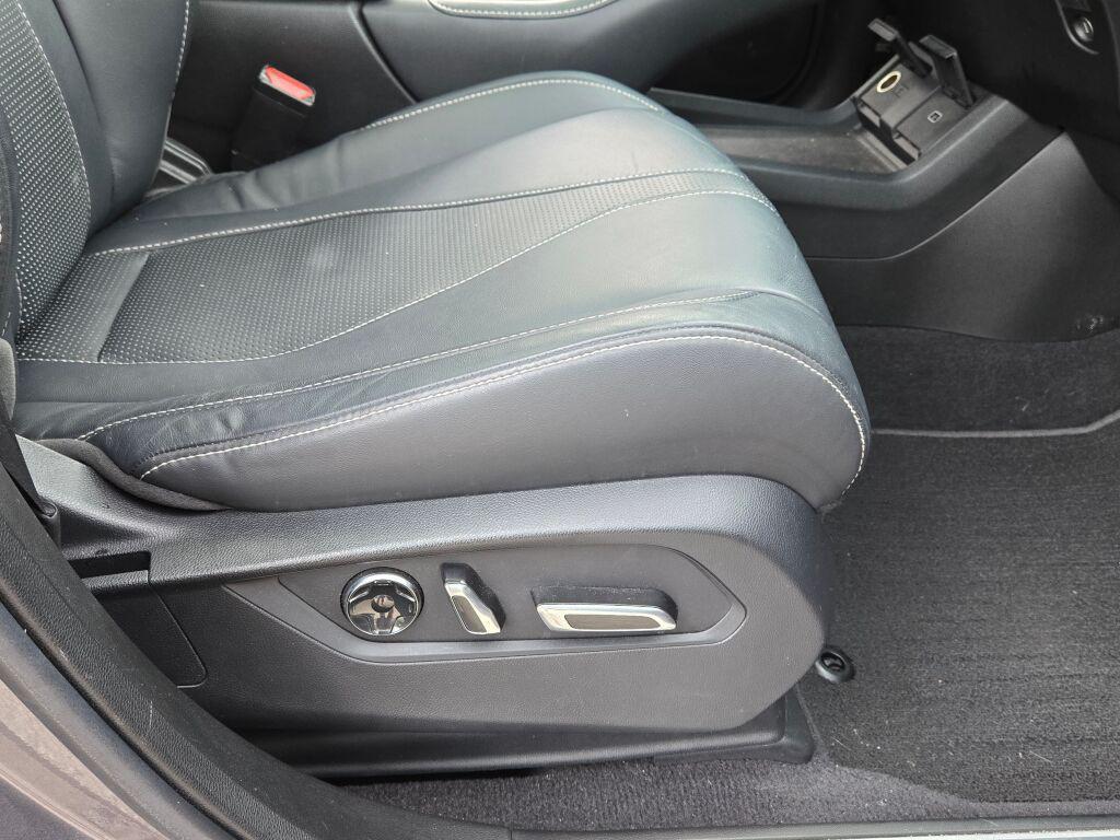 used 2020 Acura RDX car, priced at $26,491