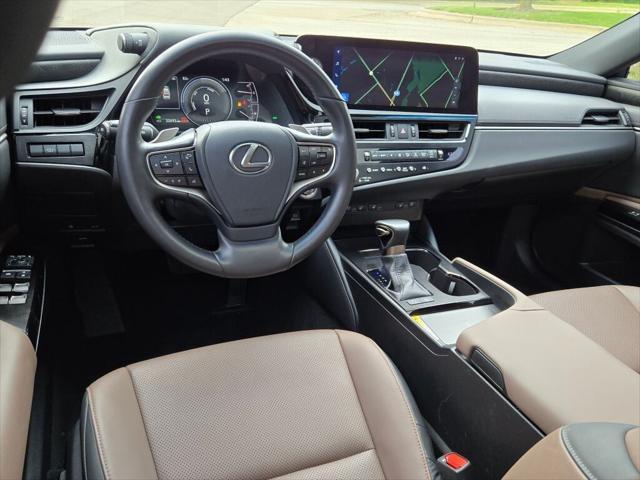 used 2024 Lexus ES 300h car, priced at $37,995